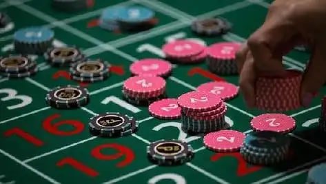 Pengingat bantuan akun untuk pengguna 18 plus